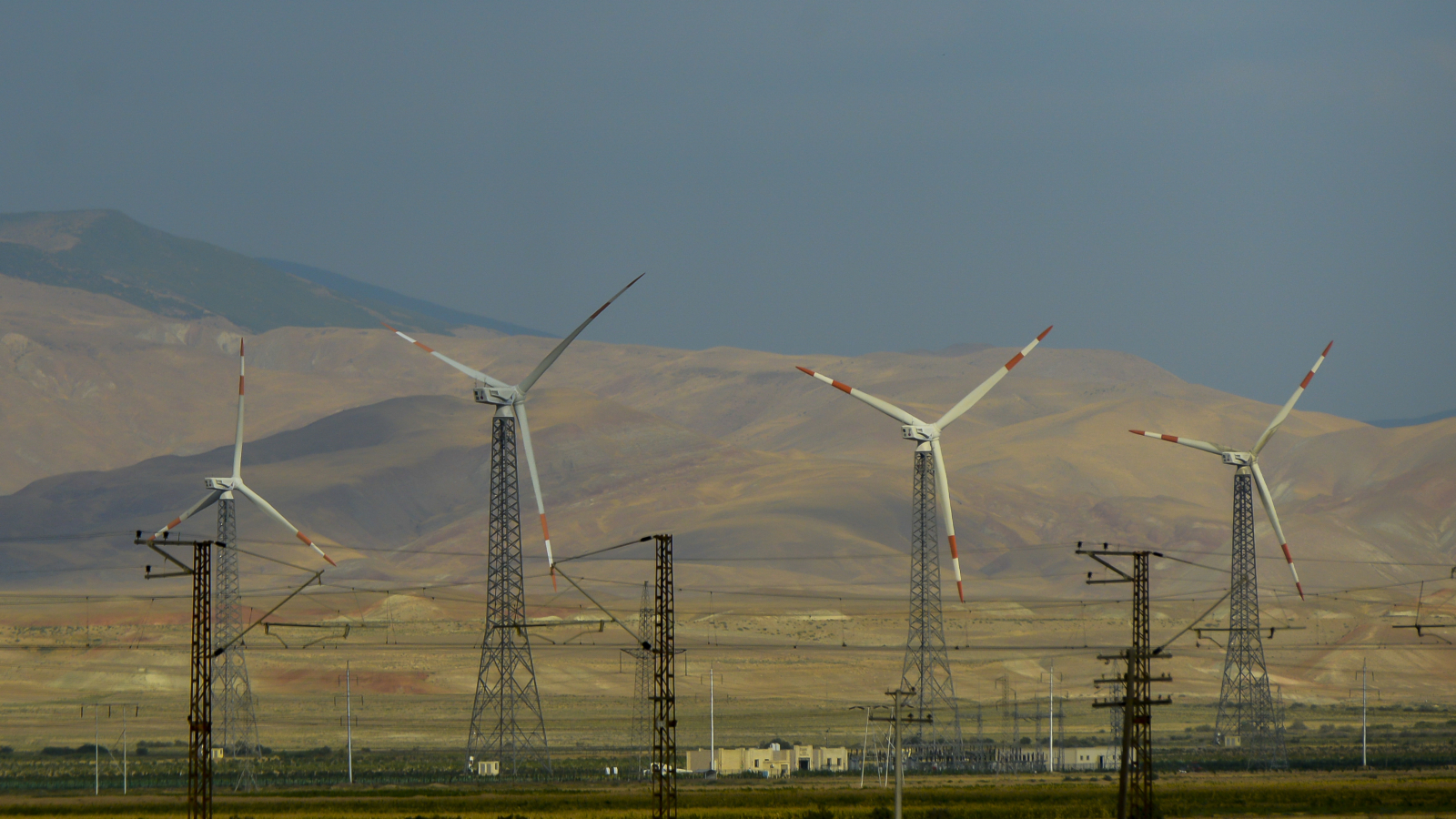 Azerbaijan: International Energy Charter Forum highlights energy transition
