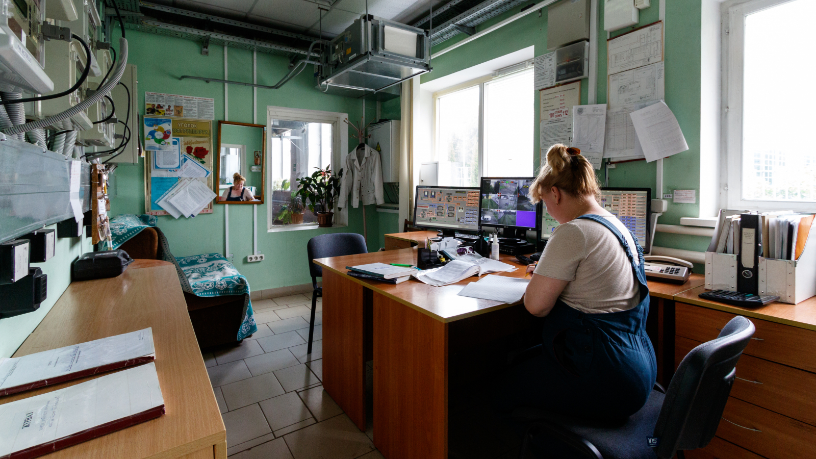 How can we teach Belarusian institutions to be more energy efficient?
